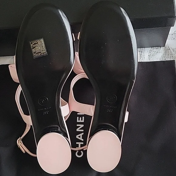 CHANEL Light Pink Bow Sandals, 39 - Picture 4 of 10